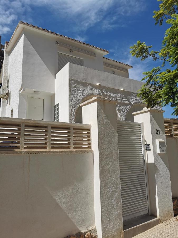 Casa Mya Con Terreno Privado Y Parking Compartido - A 800M De Playa Poniente Villa Benidorm Ngoại thất bức ảnh