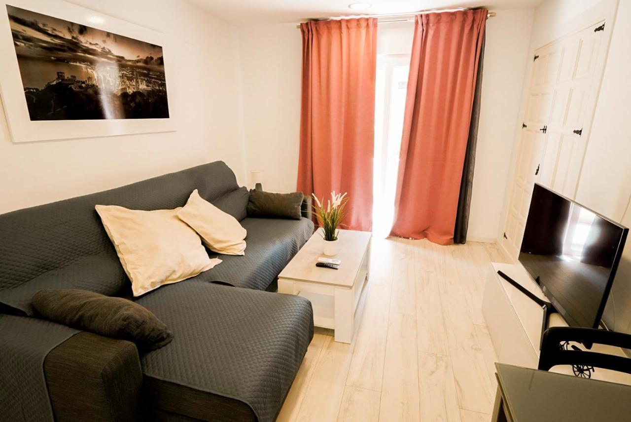 Casa Mya Con Terreno Privado Y Parking Compartido - A 800M De Playa Poniente Villa Benidorm Ngoại thất bức ảnh