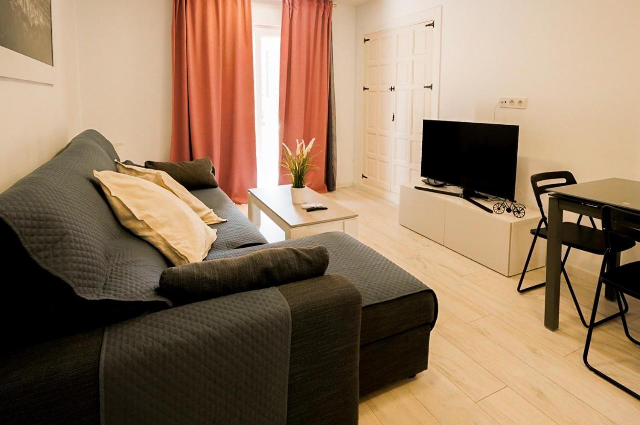 Casa Mya Con Terreno Privado Y Parking Compartido - A 800M De Playa Poniente Villa Benidorm Ngoại thất bức ảnh