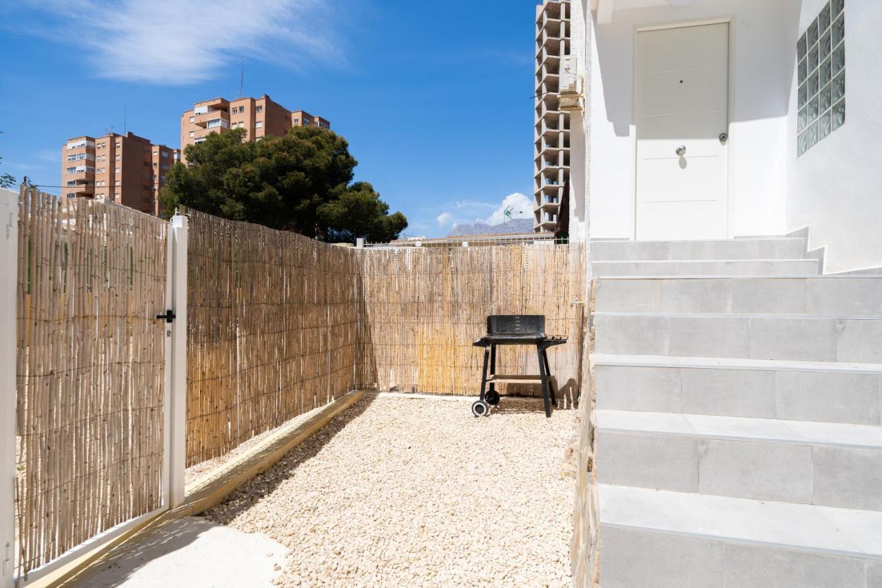 Casa Mya Con Terreno Privado Y Parking Compartido - A 800M De Playa Poniente Villa Benidorm Ngoại thất bức ảnh